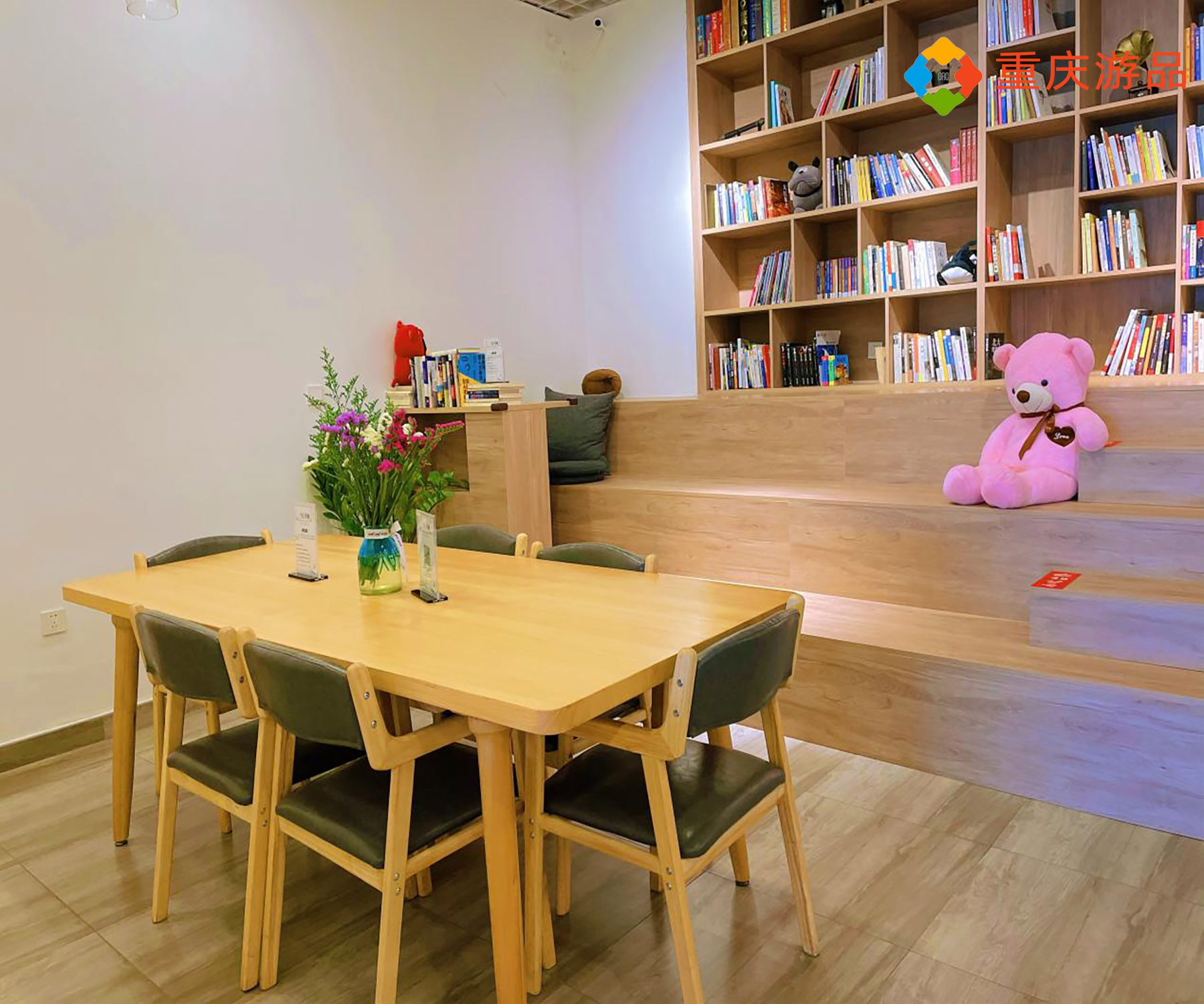 时间深处的美好，重庆大学城三度书咖，发呆也能享受的安逸