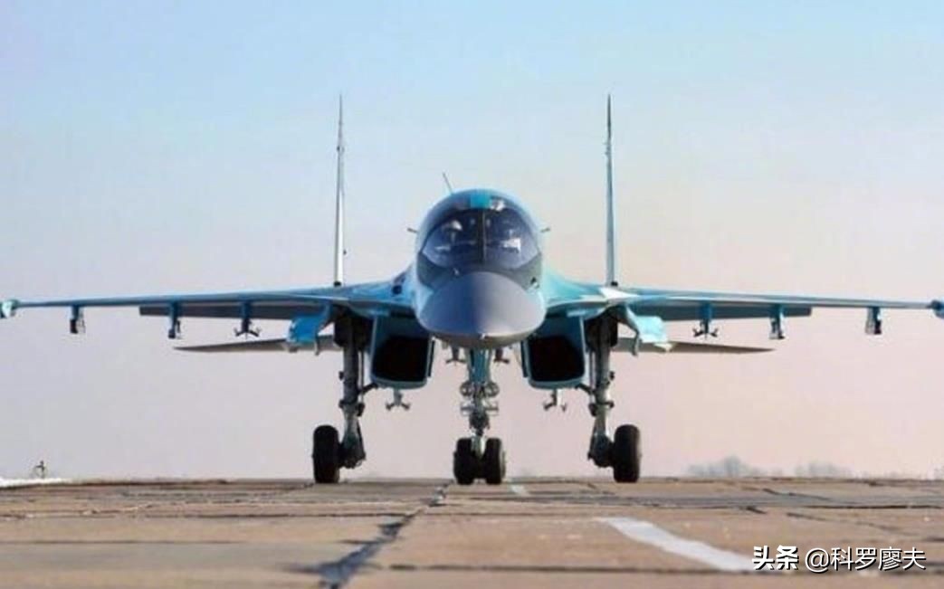 10万大军就位，炸弹卡车待命起飞！俄罗斯警告，开战就是敌人末日