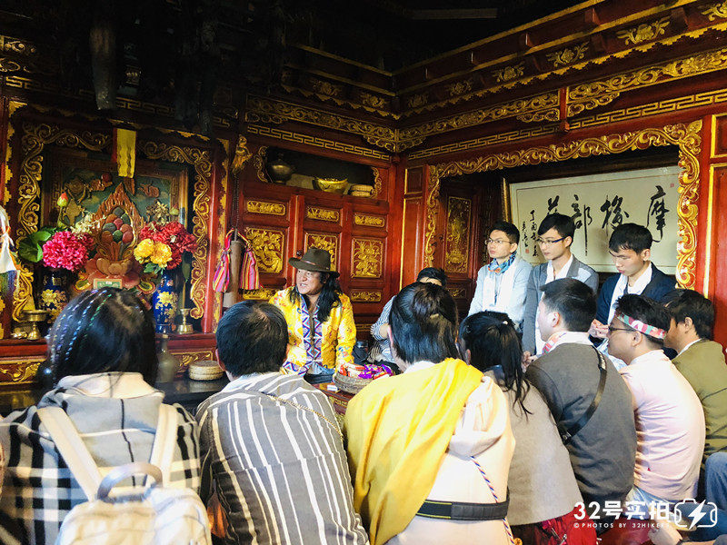 Coming to Lugu Lake will make people wonder if they are willing to forget the time and forget themselves in their dreams