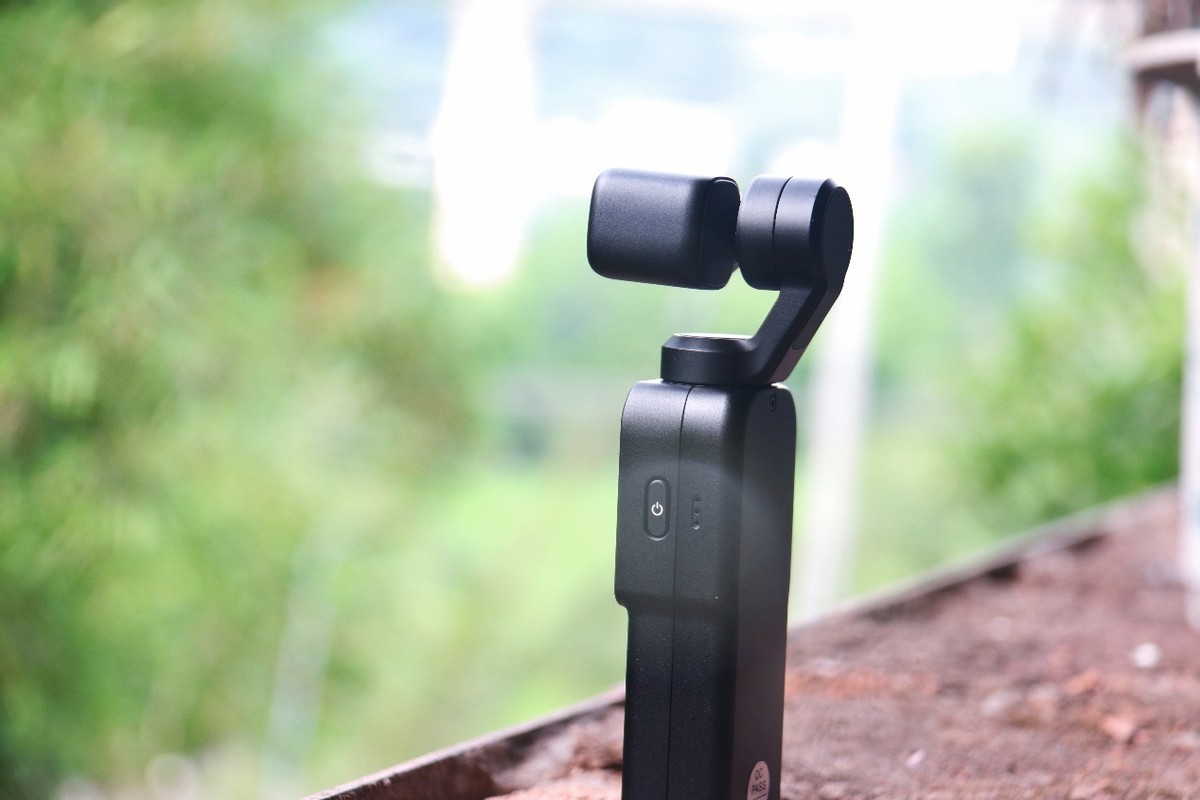 想踏入vlog大家庭为谁打call？或许你还缺一台够味的Feiyu pocket 2