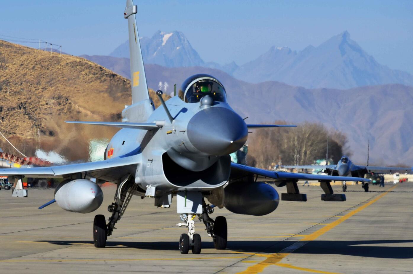 ����19�ܾ����ɸ�̨������ž���Ѳ������Ա���ǣ����ı�������̽