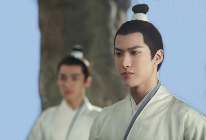 11位“古裝奇丑”的男星，別人穿古裝是耍帥，他們是“災(zāi)難現(xiàn)場”