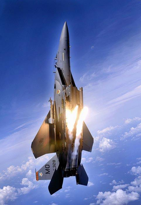 飞行员不可能做到的事情，但智能系统能做到，