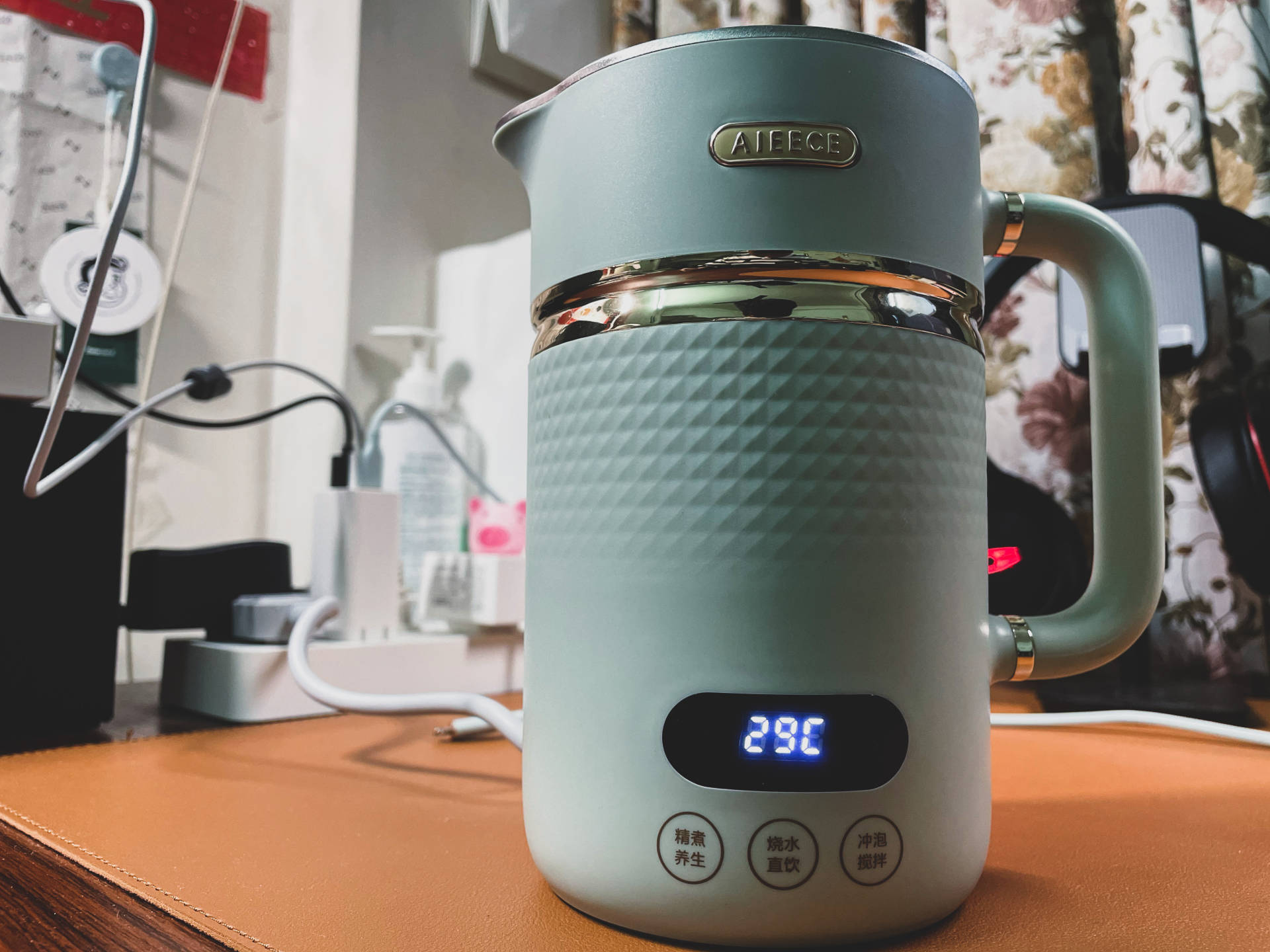 让年轻人养生更简单：AIEECE艾晞mini养生搅拌杯K1开箱体验