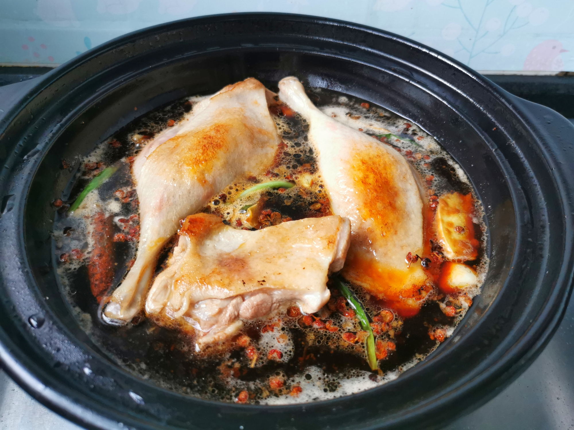 入秋后，吃牛肉羊肉不如吃鸭肉，高蛋白易消化，滋补润燥不上火
