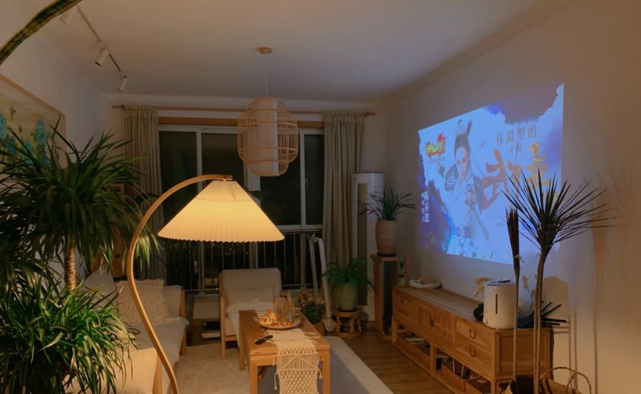 電視聽了沉默，影院見了落淚，什么黑科技俘獲萬千年輕人的喜愛？