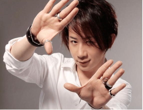 从“一夜爆红”到“跌落神坛”，刘谦经历了什