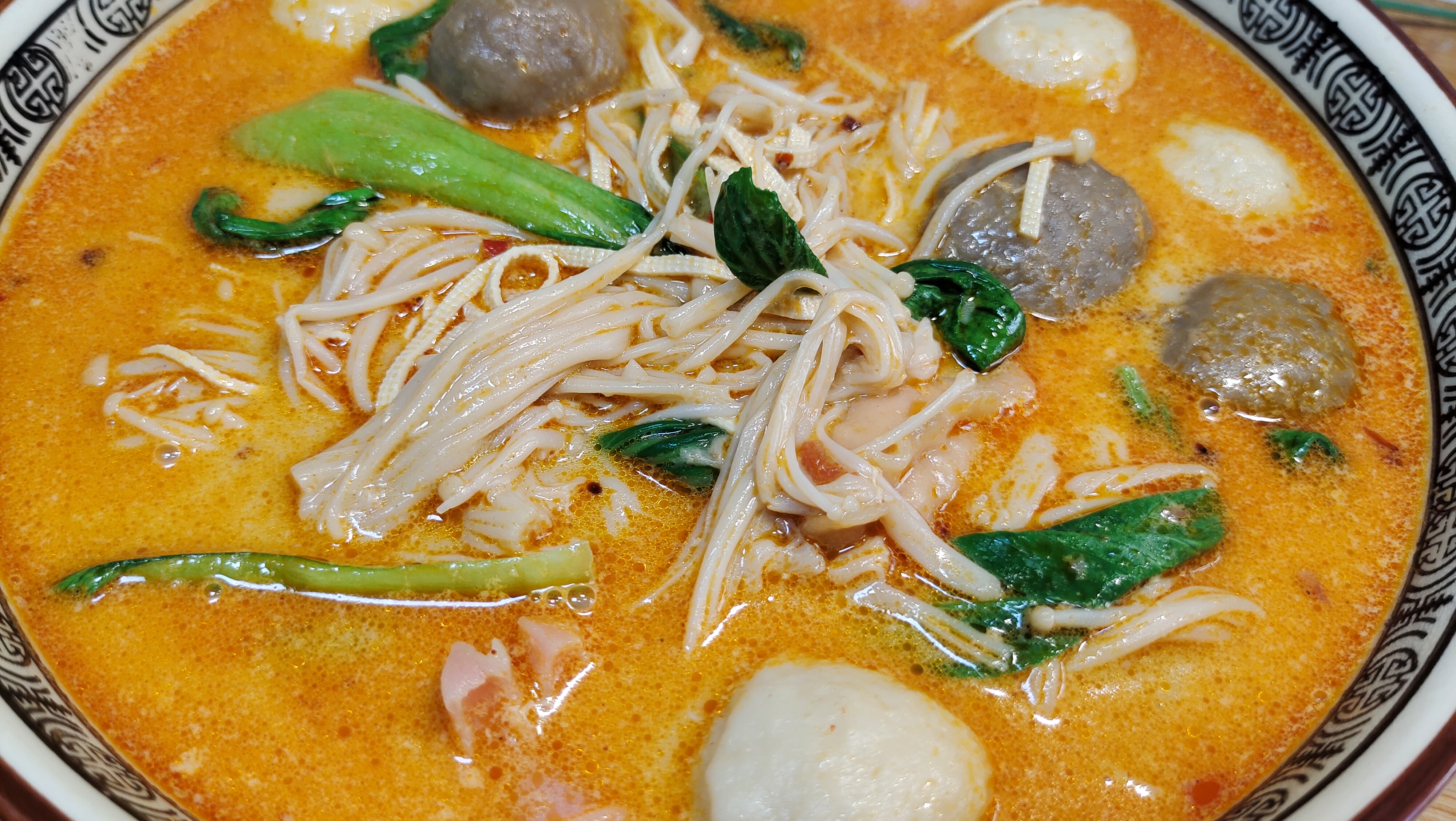 You don’t need to buy mala tang and eat it. The chef teaches you to make it yourself.