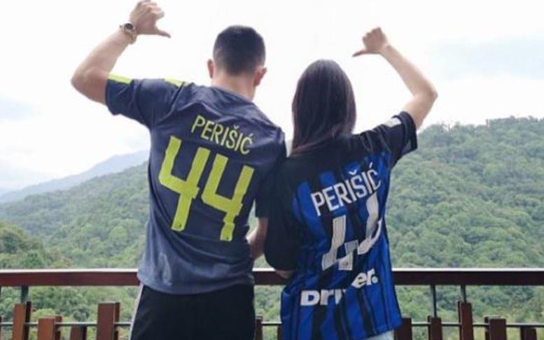 同是聚少离多，冯绍峰赵丽颖官宣离婚，何捷和