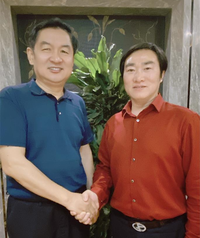 著名国画家王余根先生一行在北京进行文化艺术交流
