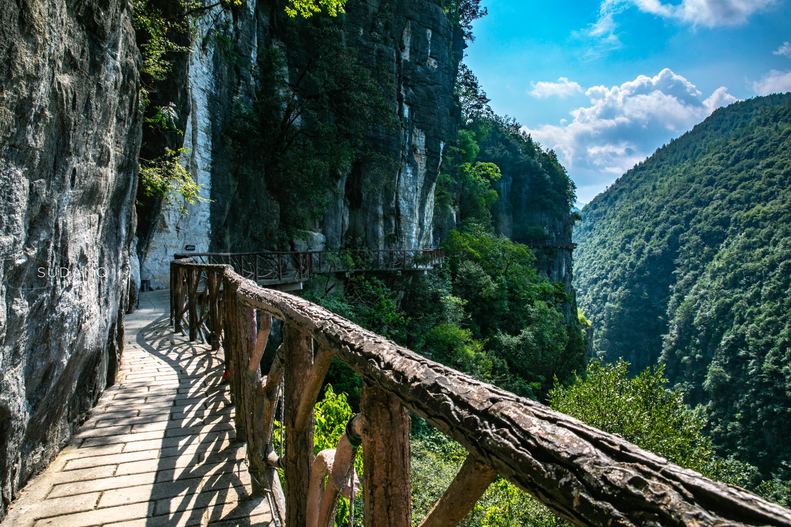 Secret Hubei Tour: Enshi Earth Heart Valley, named "China's Most Beautiful Wonderland" by CNN