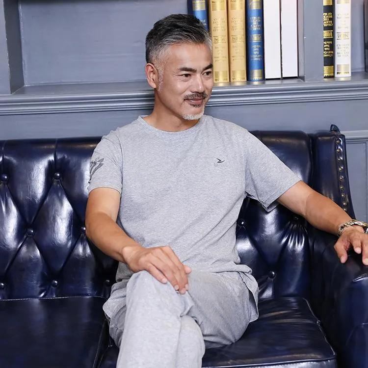 人生不同阶段的感悟 	不同年龄段的经典语句图片