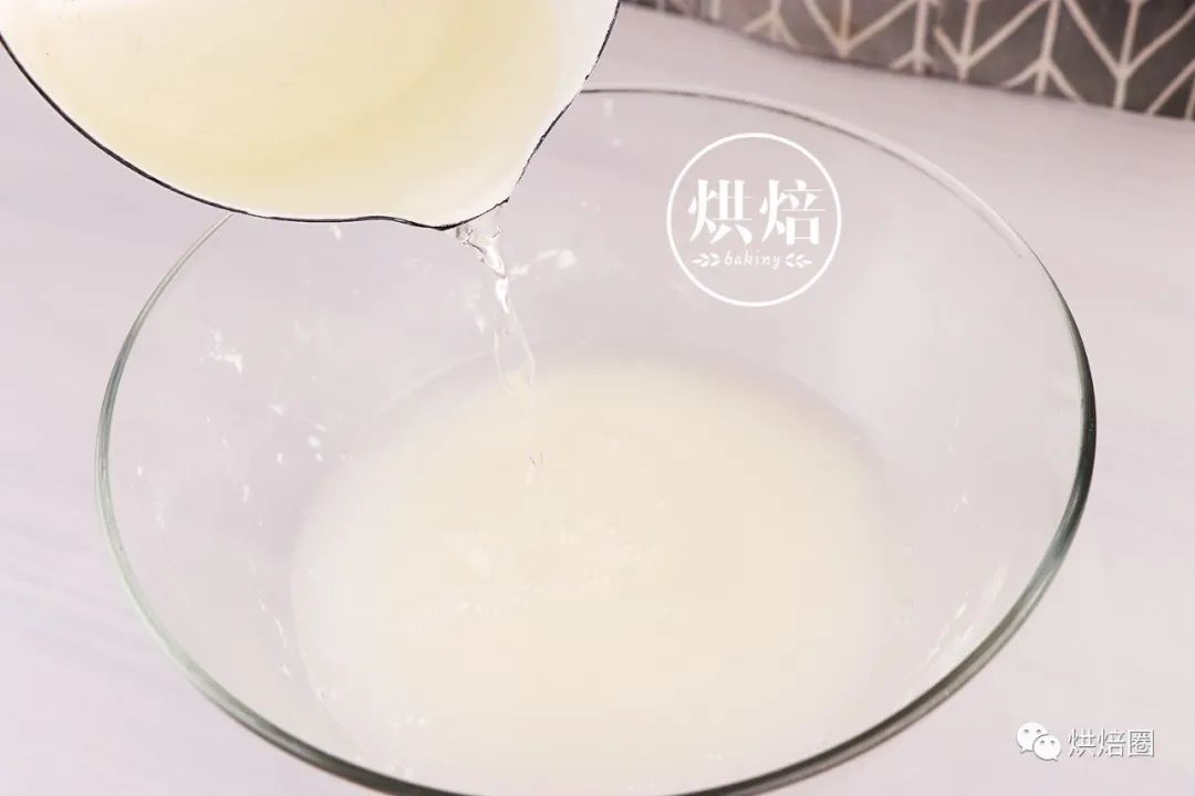 消耗粘米粉 做成可以层层撕着吃的娘惹九层糕，简单美味