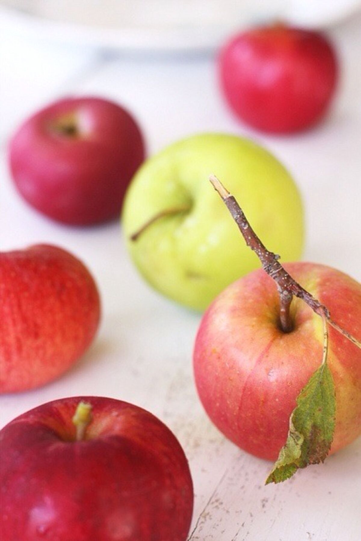 不想小肚子鼓鼓，堅持吃這幾種食物，清腸排便一身輕