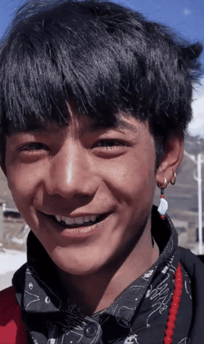 Do you know Ding Zhen of search of entire network fire? 