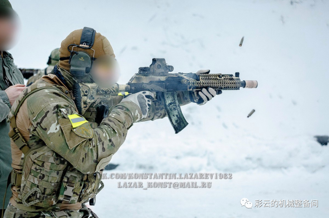 拥有多种口径的AK-100系列，一开始就为了恰烂钱