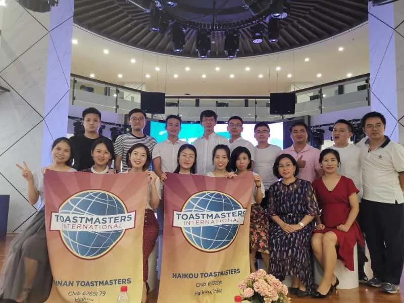 独家专访南中国国际演讲会89大区R中区李小青总监
