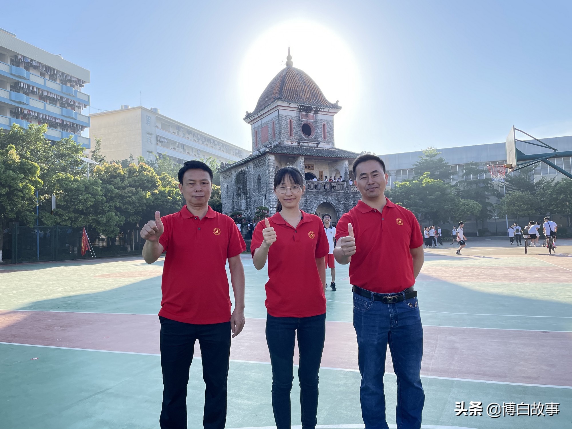 廣西縣中學(xué)舉行考前動(dòng)員大會(huì)!氣勢(shì)如虹(圖17) 廣西縣中學(xué)舉行考前動(dòng)員大會(huì)!氣勢(shì)如虹(圖17)