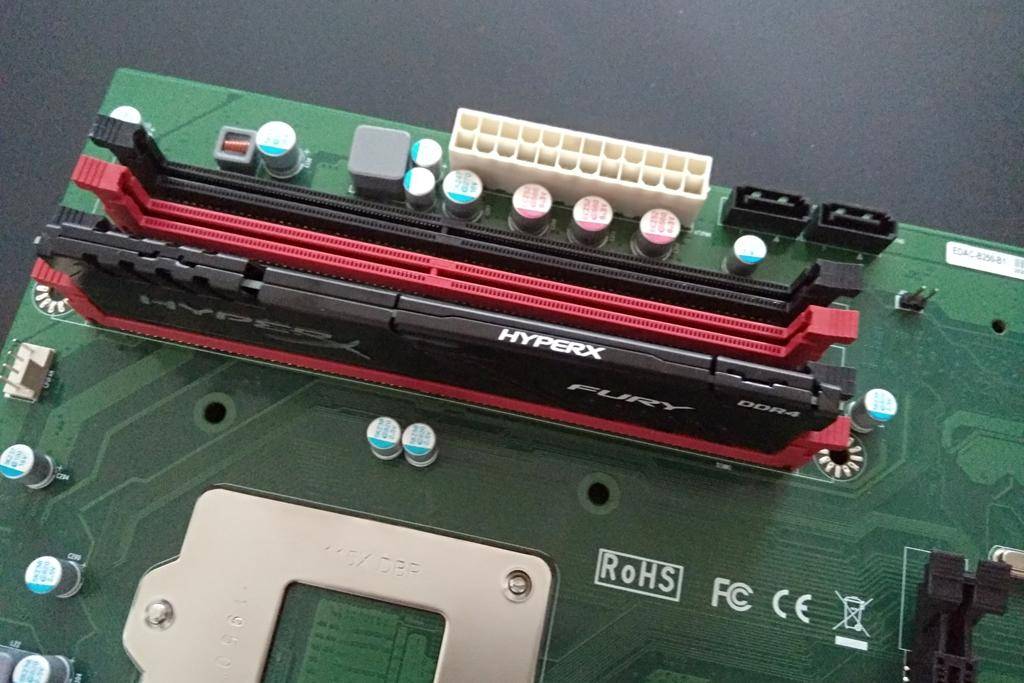 益德CPU反装双极主板 给你带来全新散热的空间