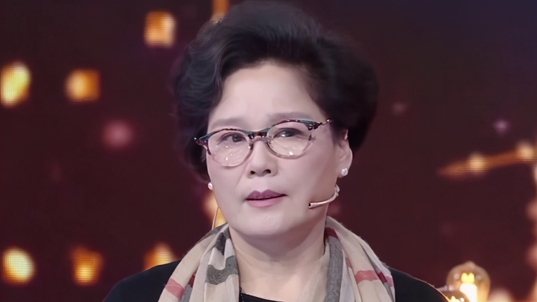 《渴望》幕后故事，導(dǎo)演九次登門楊青家，為何最后選擇了張凱麗？