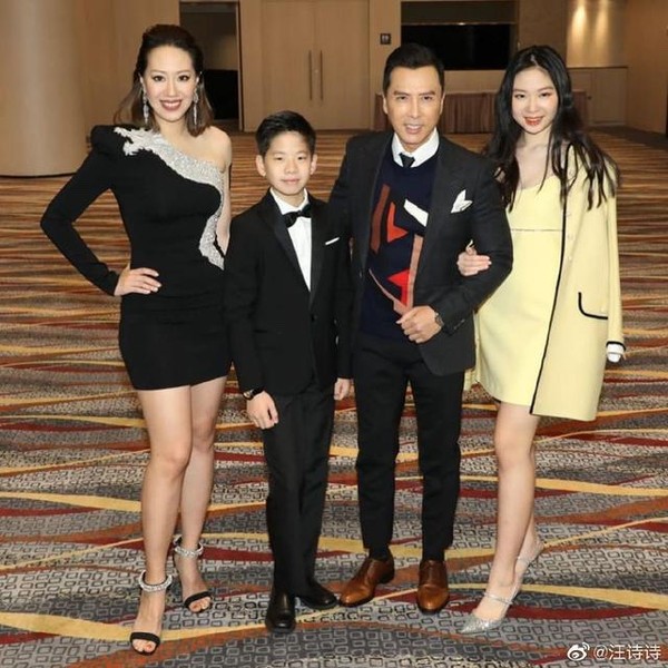 甄子丹家女子聚餐，妹妹表妹全嫁豪門，女兒反而最不起眼