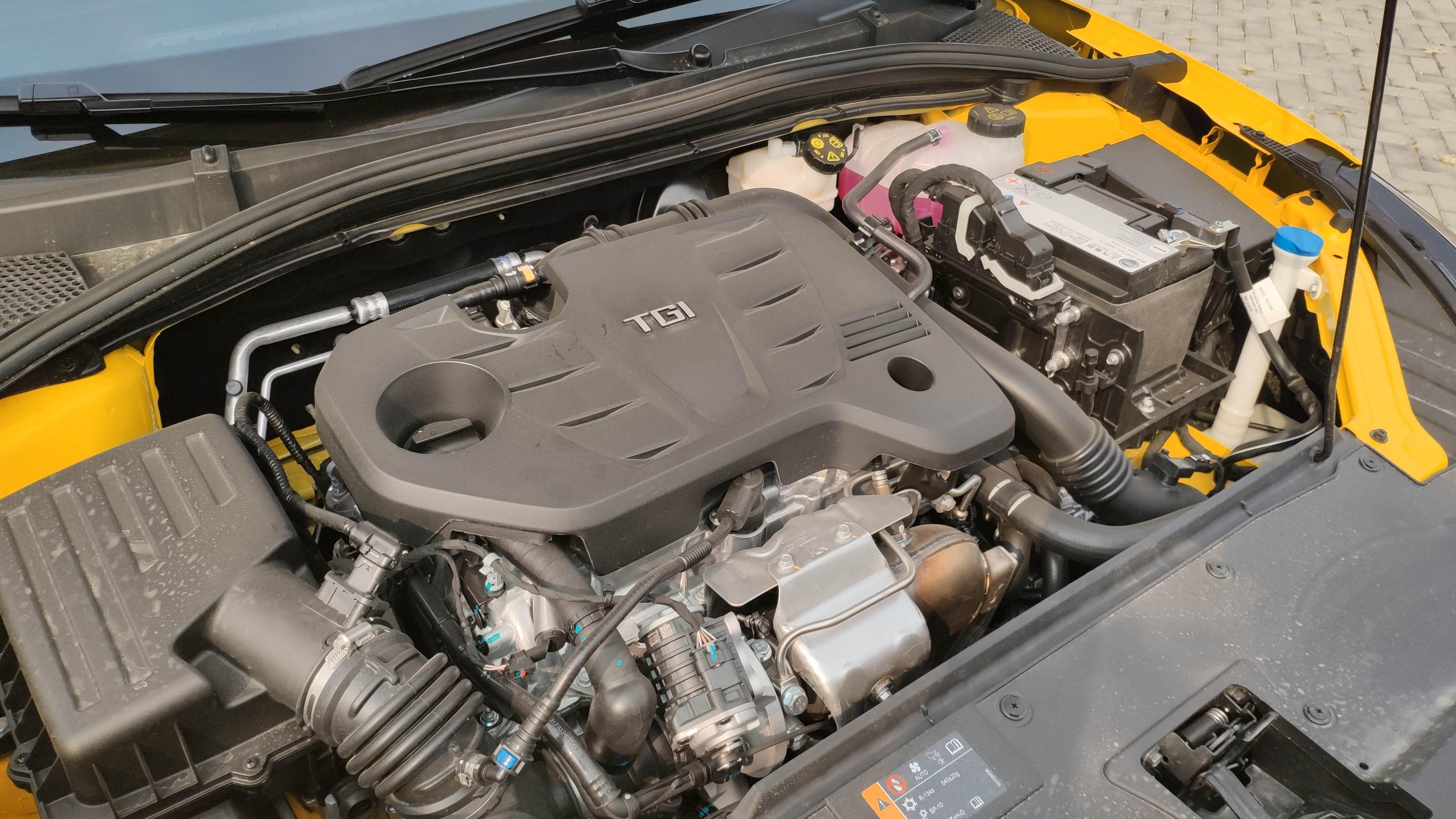 试驾全新MG5 能不能做年轻人的第一台车？