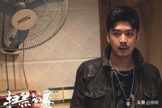 《扫黑风暴》演员学历比拼，为何中戏毕业生占了多数？原因很简单