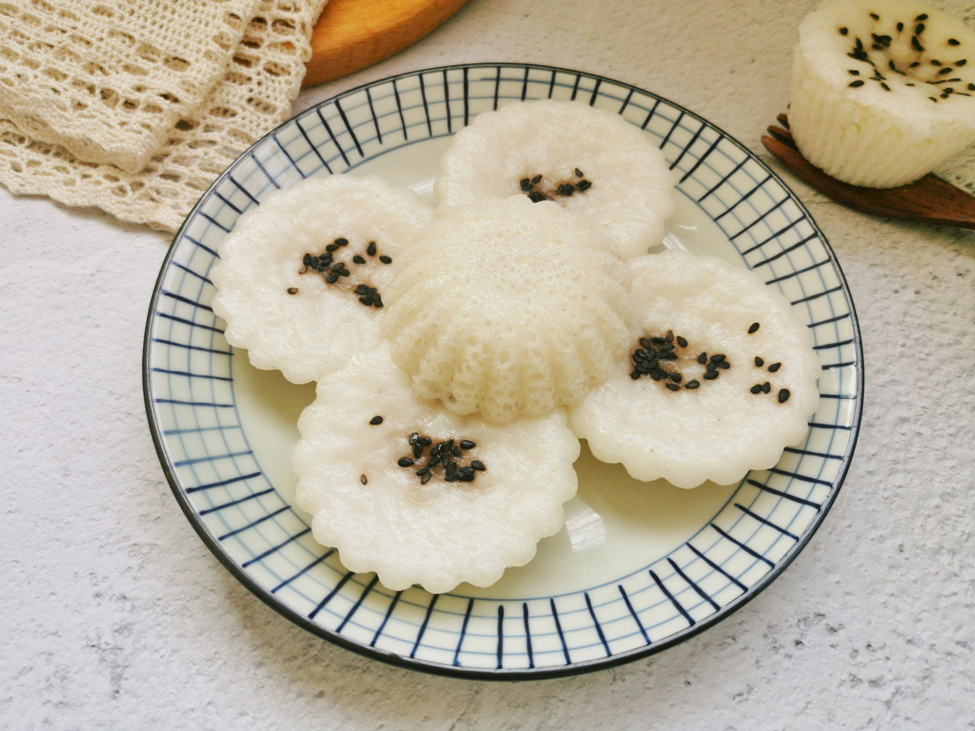 酒酿大米糕零失败的做法，软嫩不黏牙，只需要要4种食材