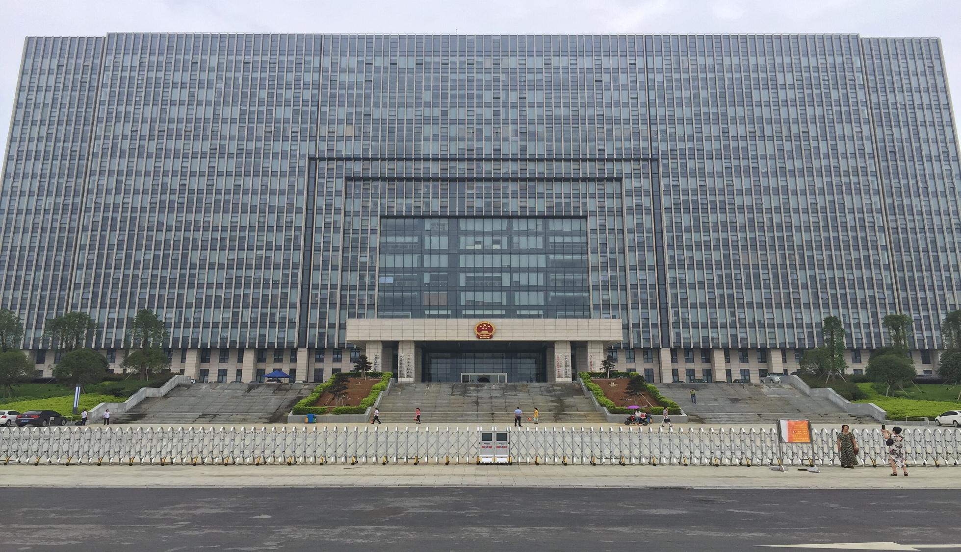 老人借给红军400大洋，90年后后人拿着欠条讨要，这帐认了吗？