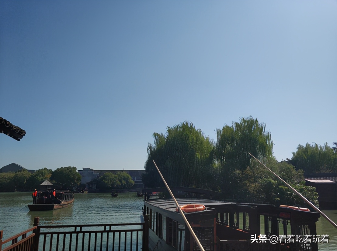 A day trip to Wuzhen and Xinshi ancient towns