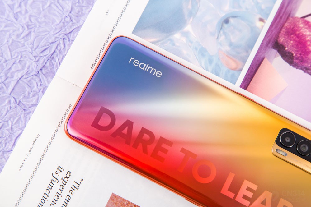 50W shows tide full a country " bright and beautiful carp " Realme is true my V15 evaluation