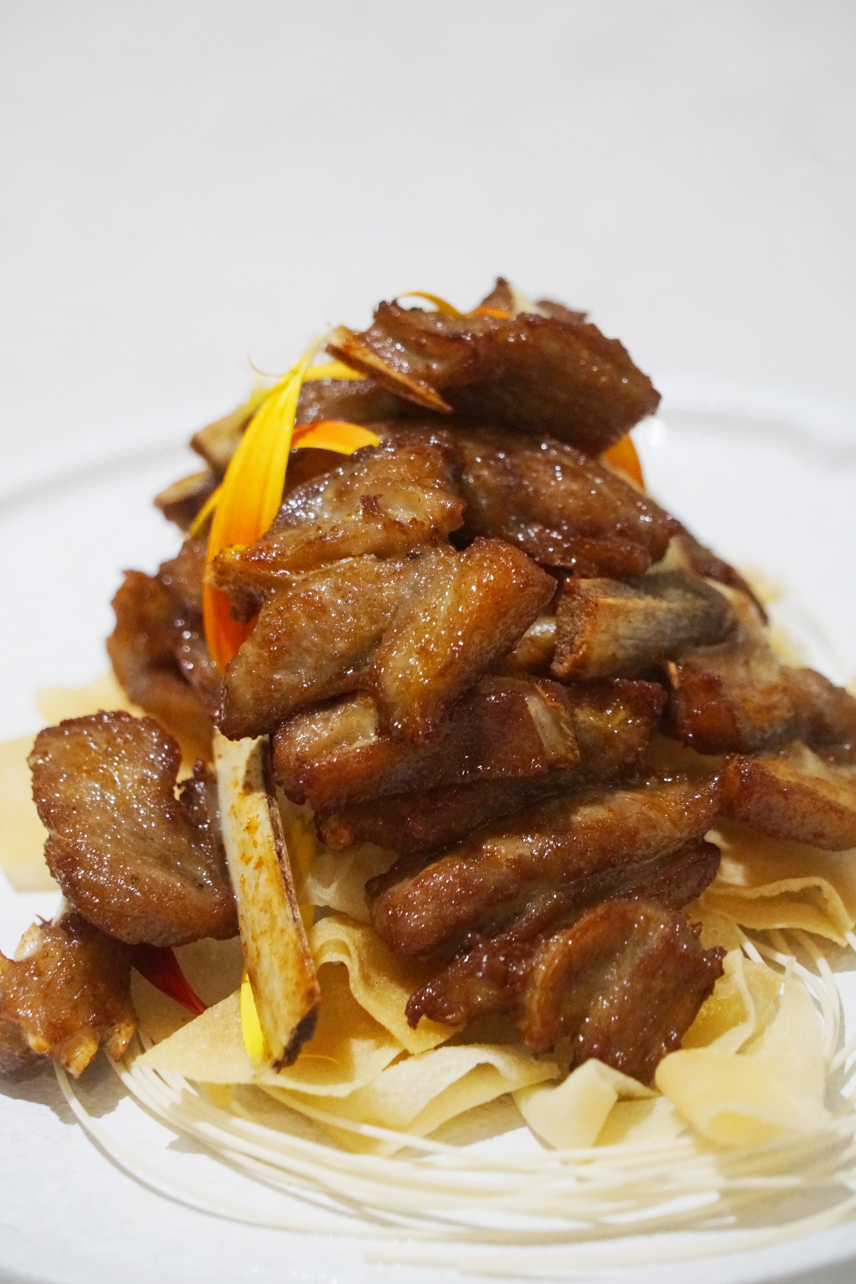 冬天旅行首选目的地，三亚吃喝玩乐全攻略，给你最悠闲的海岛时光