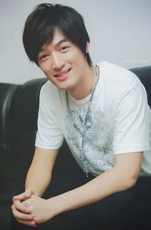 胡歌的起落人生，和他生命中深爱过的2个重要女