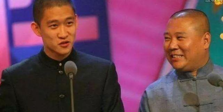 曹云金跟郭德纲反目成仇，郭德纲为何落泪？一