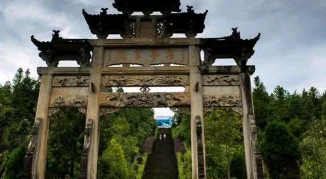 �ҹ�����δ��֮�գ�һ��ǧ��������������һ�����