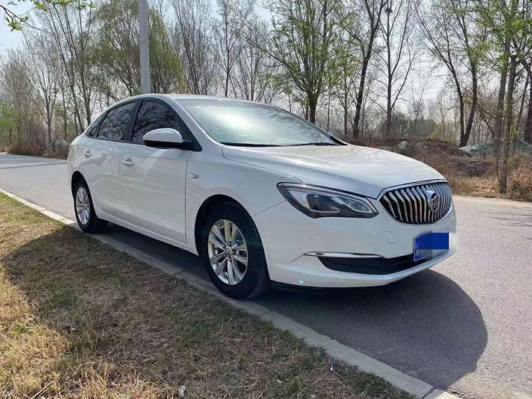 经过六台车的对比纠结，终于为爱的人淘到了满意的爱车