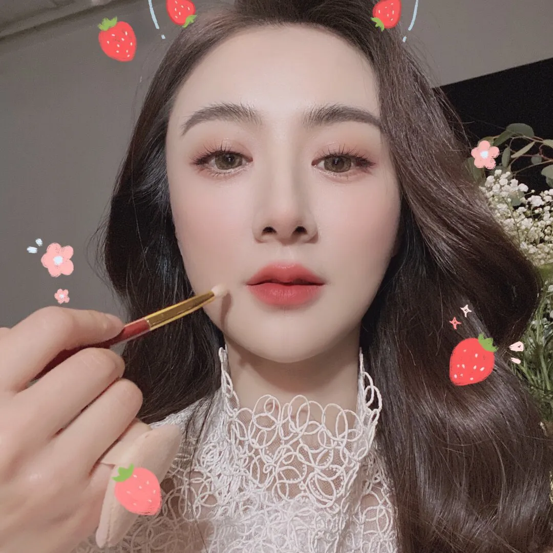 全民直播带货成风潮，看似门槛低很简单，真挣