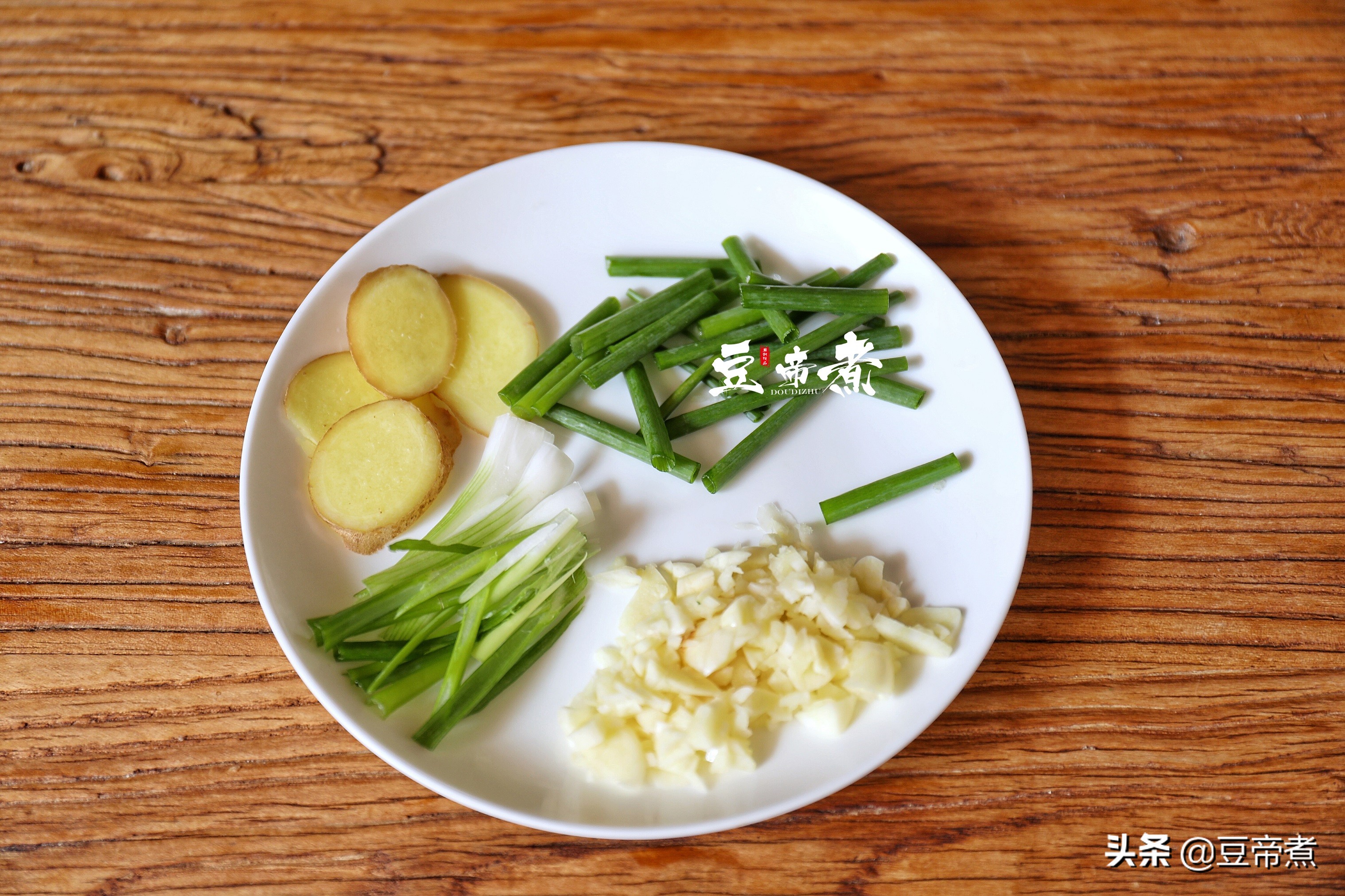 奥运射击金牌冠军杨倩，夺冠后称最想吃妈妈做的“油焖大虾”