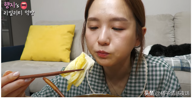 活该！这个靠营销“我爱中国”年入百万的外国网红，终于翻车了