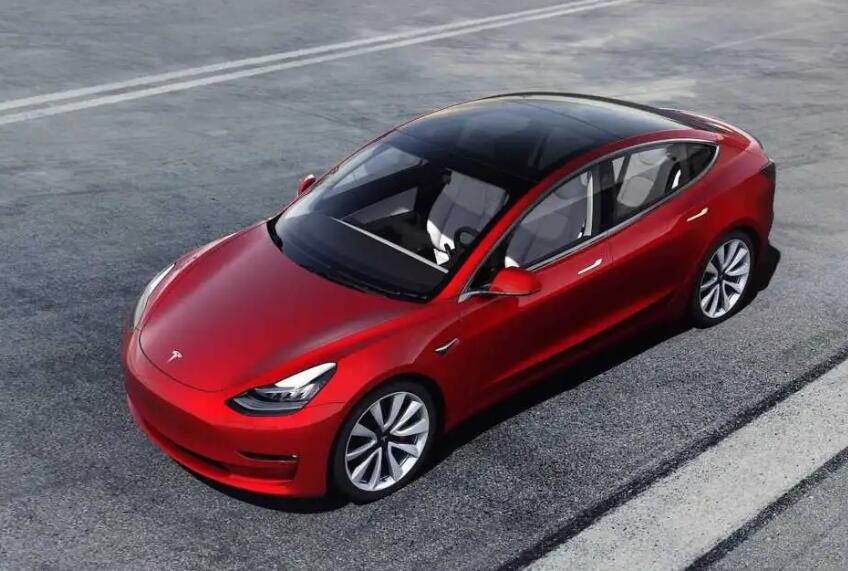 11月轿车销量TOP15：桑塔纳落榜，特斯拉Model3上榜