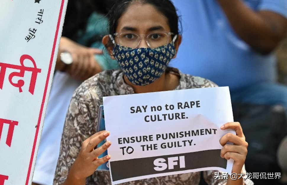 印度再发生恶性案件，9岁低种姓女孩遭奸杀，民众很绝望