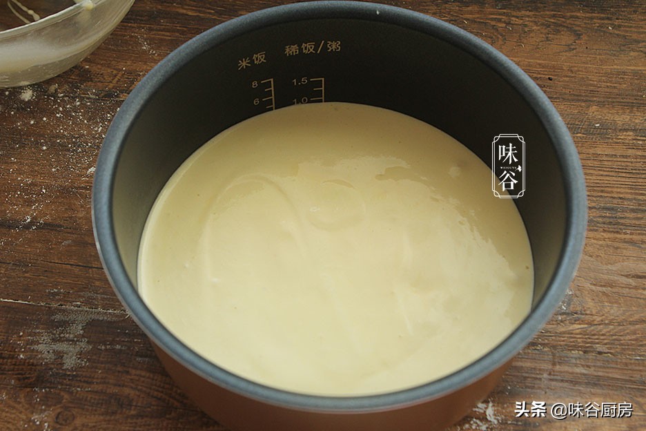 在家做蛋糕，牢记3个要点，蛋糕不塌陷不回缩，蓬松细腻好吃