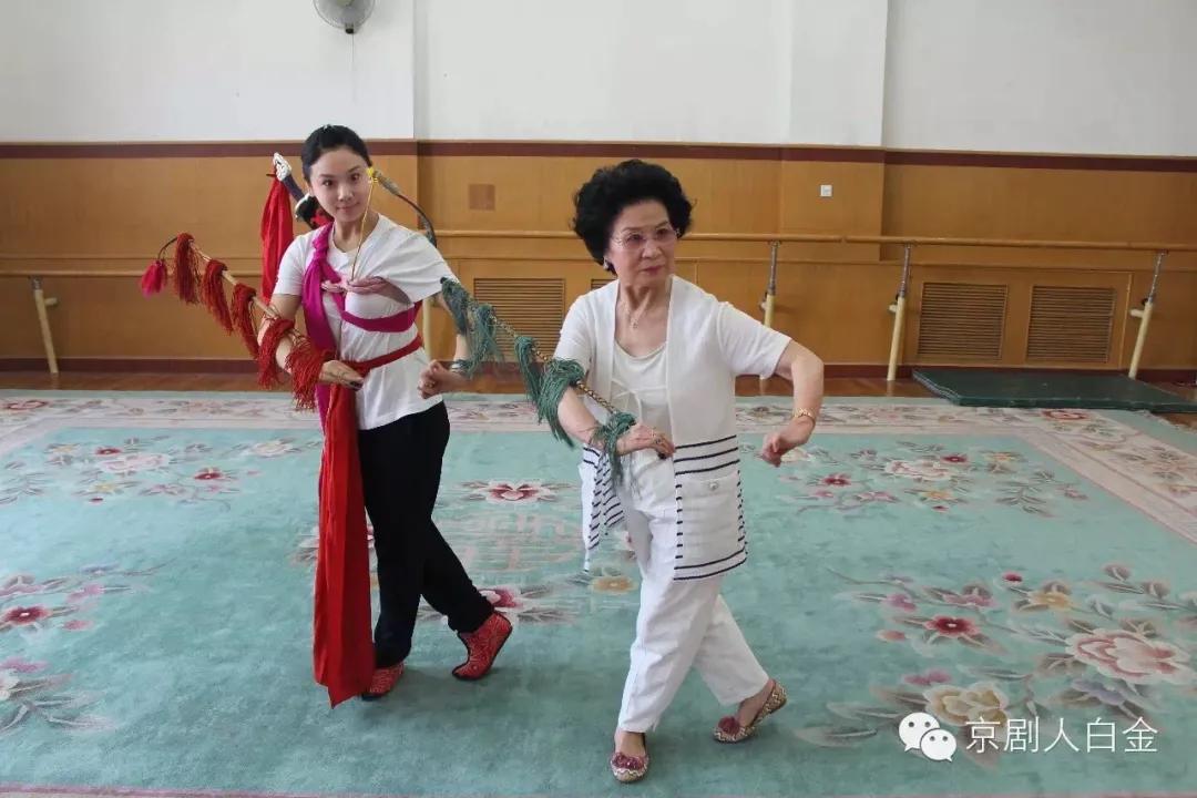 梅燕金声——专访北京京剧院优秀青年“梅派”演员白金