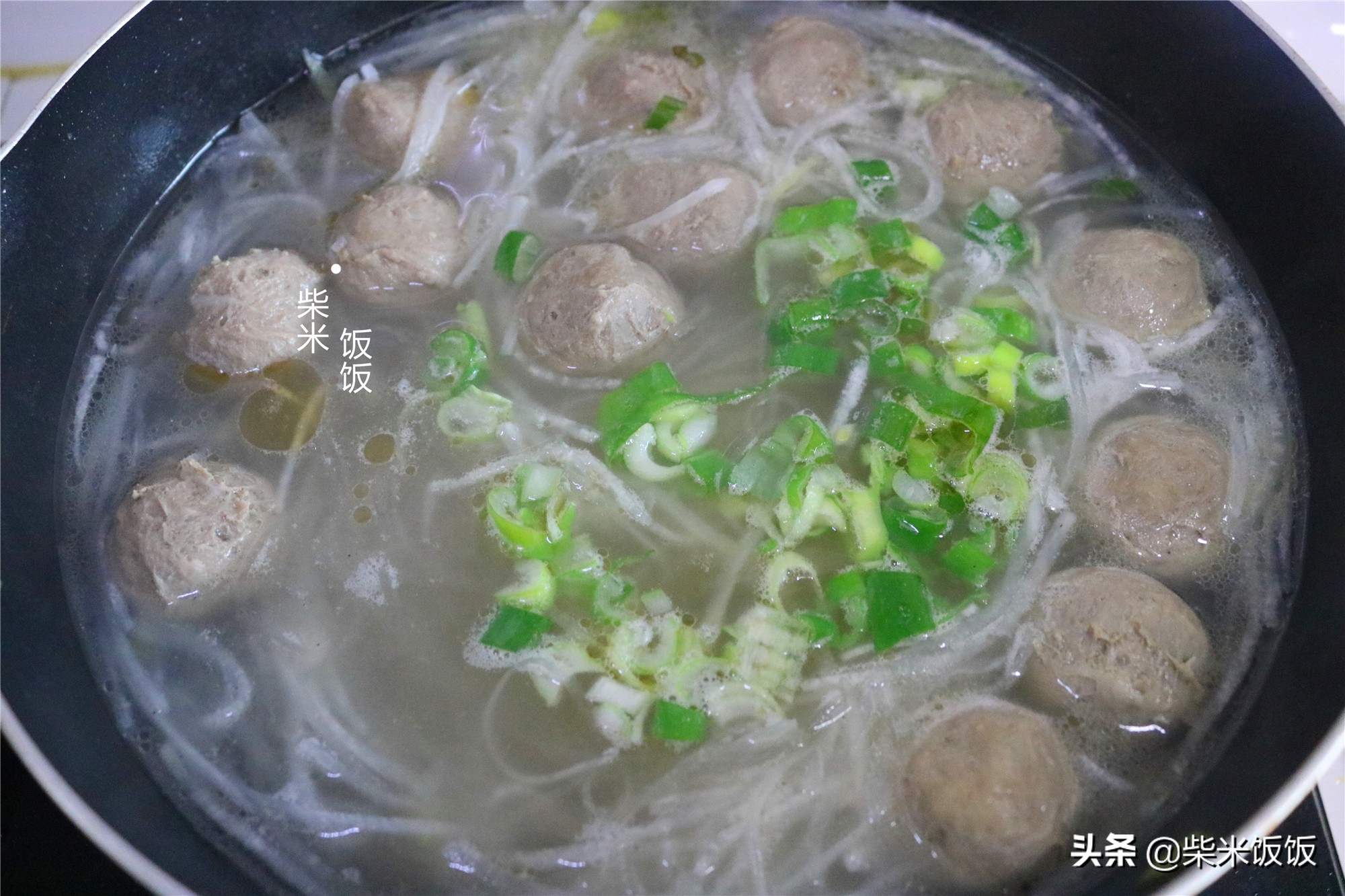 ​秋天这菜大量上市，2元一斤，用它煮汤最好喝，清甜水润