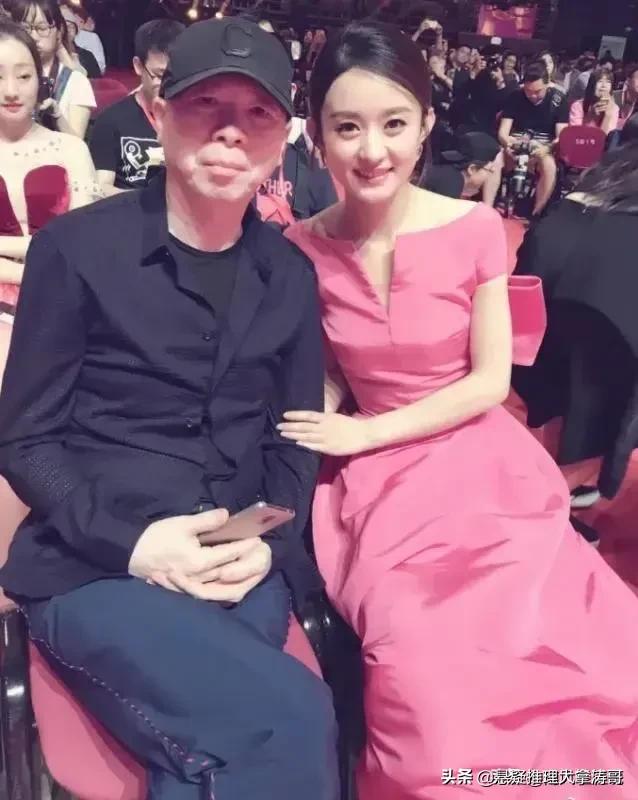 冯小刚提携的两个农村娃，从草根到顶流一路逆