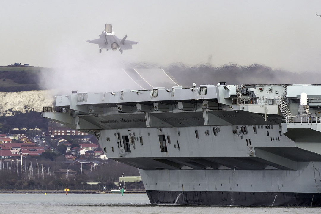 自称造世界第二航母，却造俄嘲讽：先自己造出