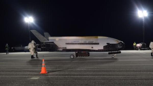 美国太空军再次领先，延迟24小时空天飞机成功发