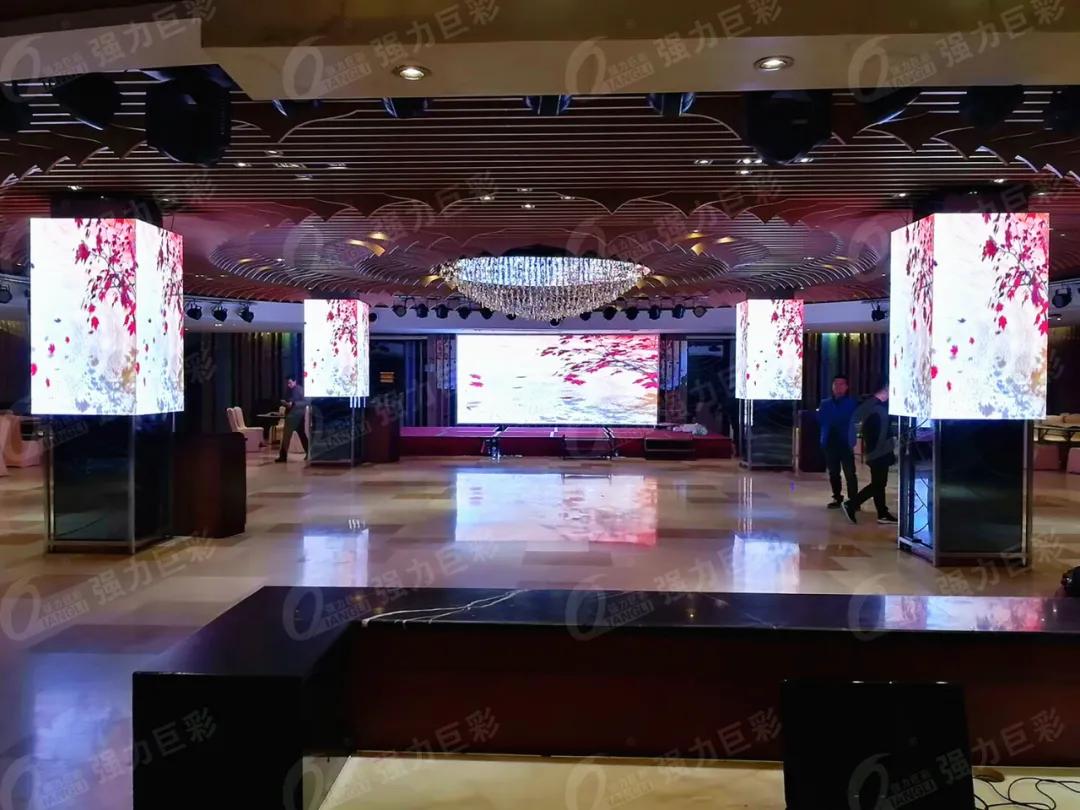 so酷！这些LED显示创造出美妙的光影世界