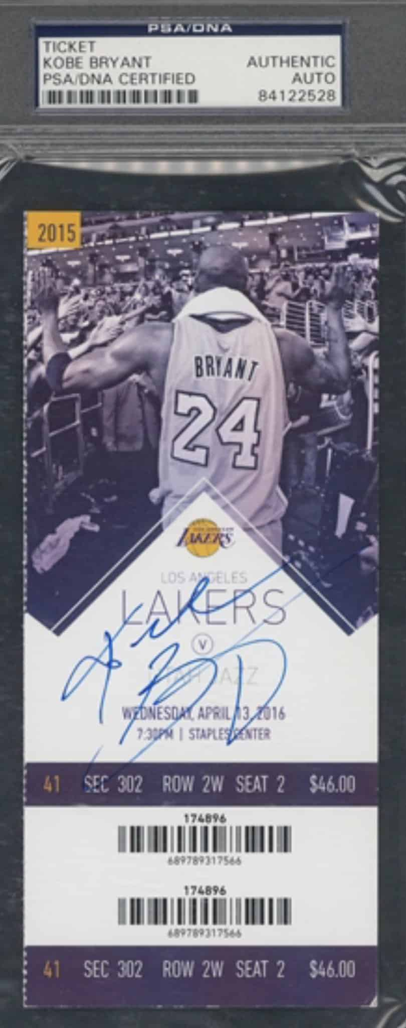一战|科比最后一战签名门票被拍卖！成交价达40590美元 科比天价纪念品已不罕见
