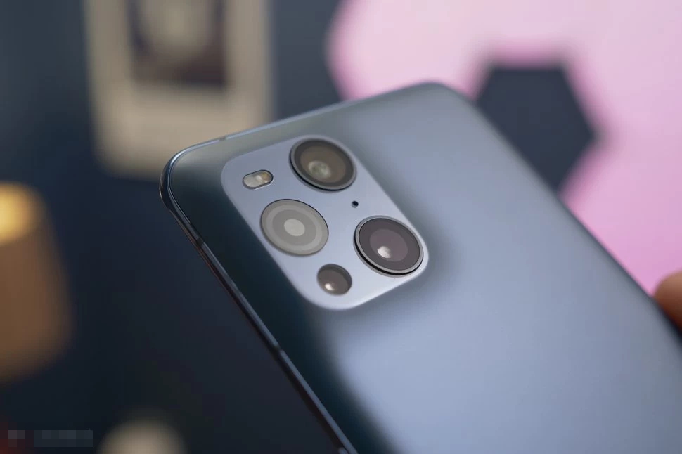 Oppo Find X3 Pro 评测：手机中的“显微镜”，放大功能离谱